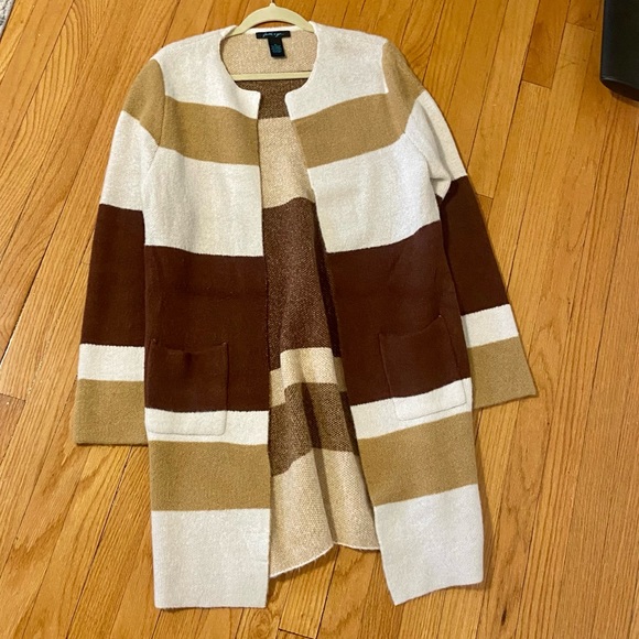 Colorblock Jacket/Cardigan - Picture 2 of 6